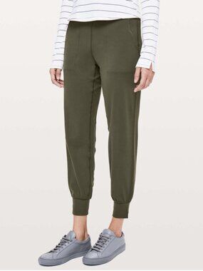 Lululemon Athletica Align Jogger *28" Dark Olive size 10